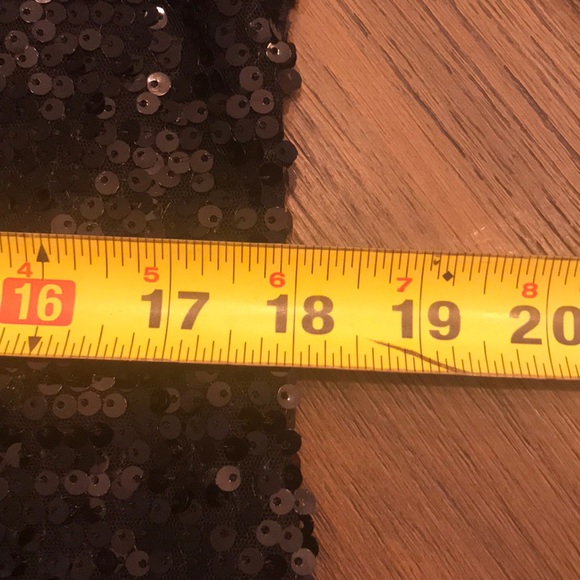 Boutique bought sequins shirt - Picture 5 of 7